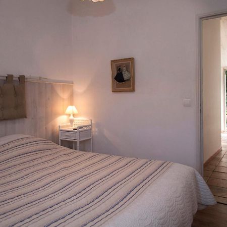 Ecuries Sainte Croix Bed & Breakfast Carcassonne Exterior photo