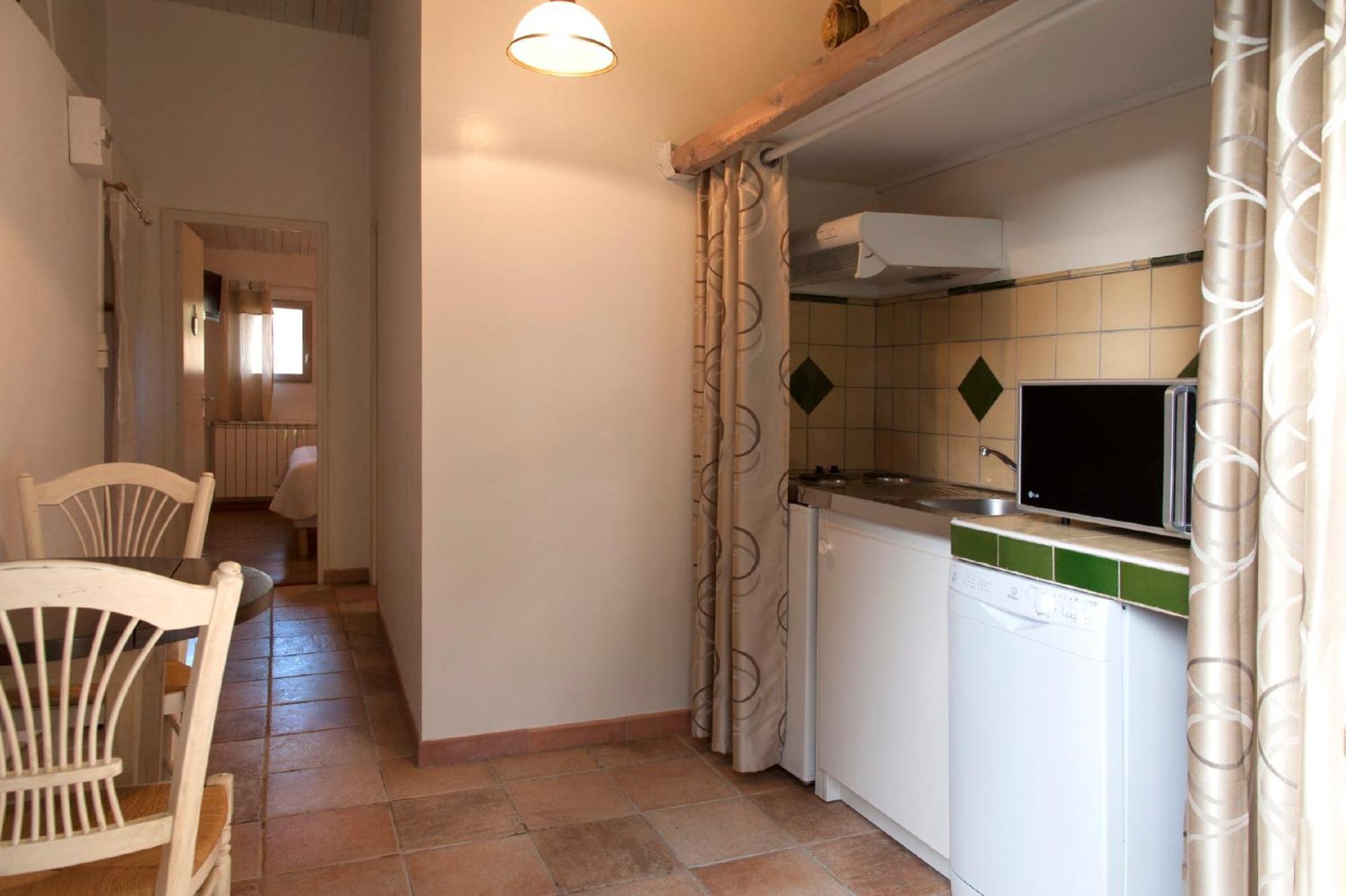 Ecuries Sainte Croix Bed & Breakfast Carcassonne Exterior photo
