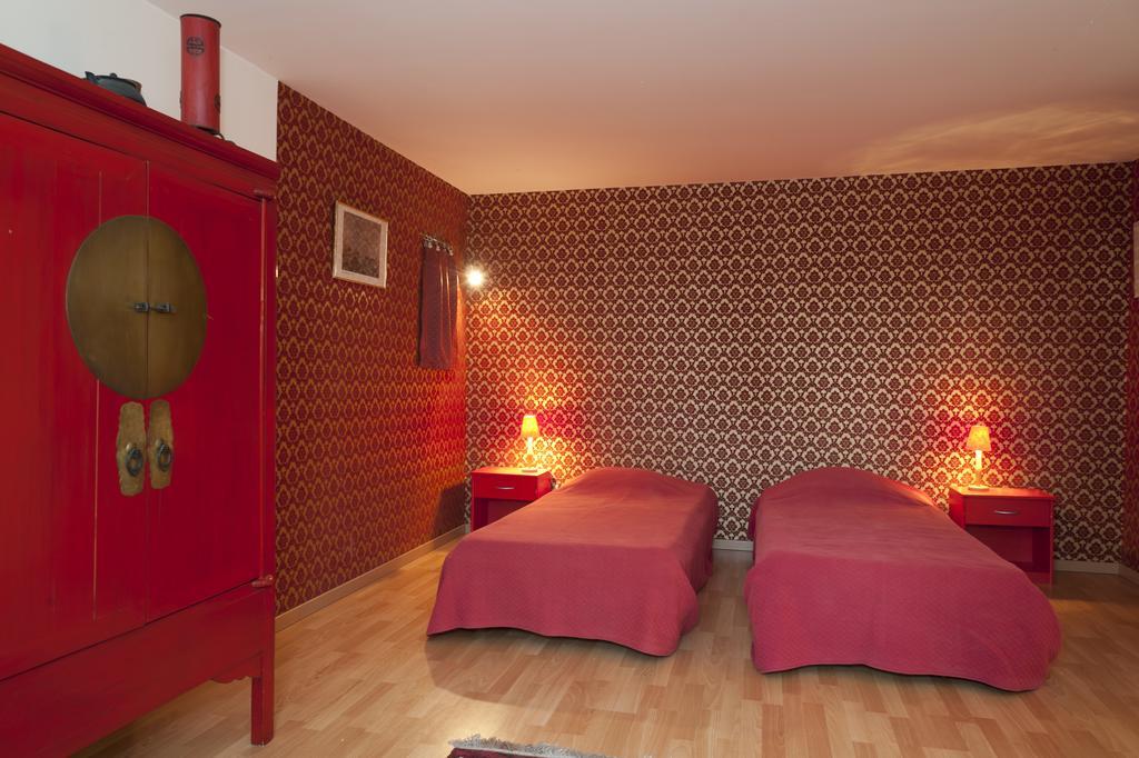 Ecuries Sainte Croix Bed & Breakfast Carcassonne Exterior photo