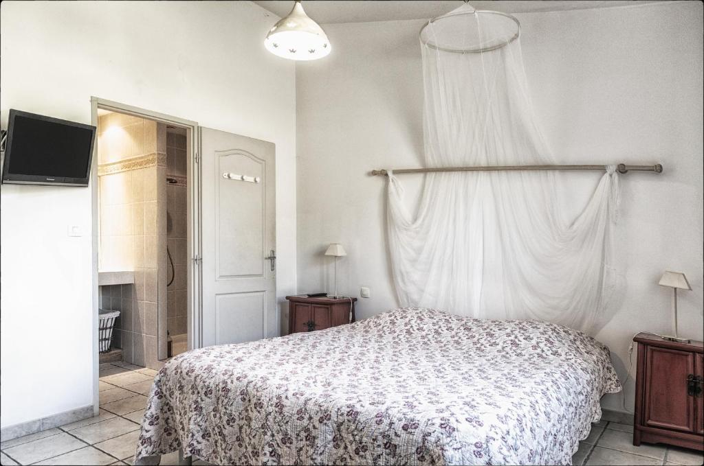 Ecuries Sainte Croix Bed & Breakfast Carcassonne Room photo